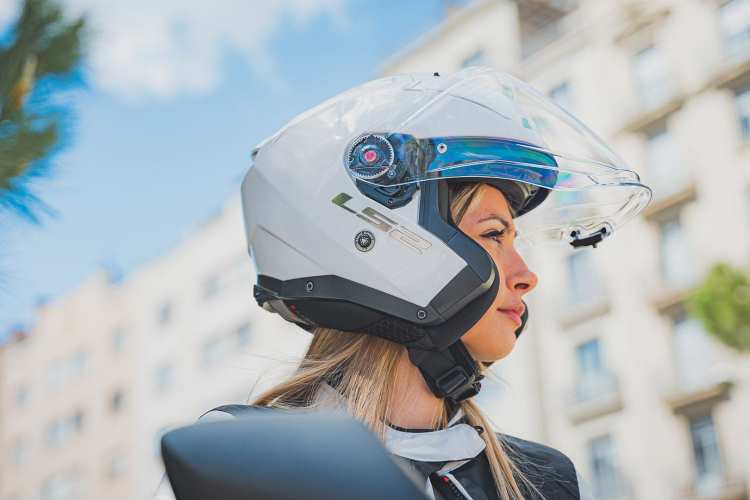 Kask Motocyklowy KASK LS2 OF603 INFINITY II SOLID WHITE -06 z Pinlockiem HOMOLOGATION: ECE 22.06 *